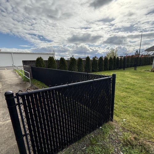 Chain Link Fence Building Battle Ground, Wa.